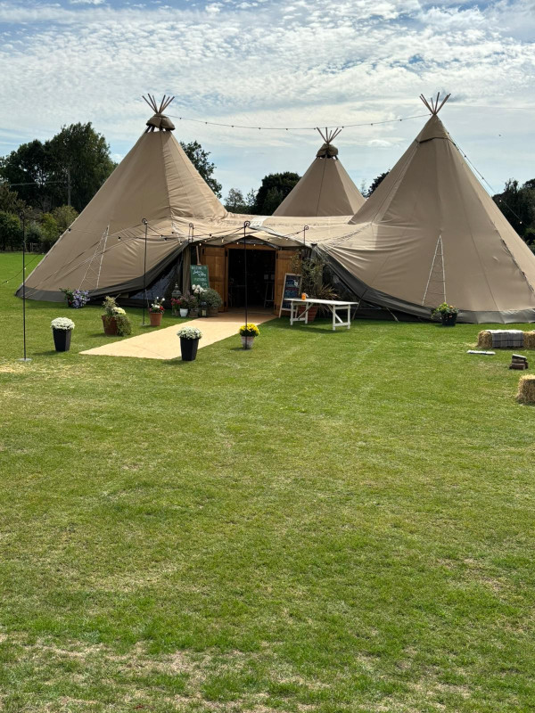 Wedding Tipi