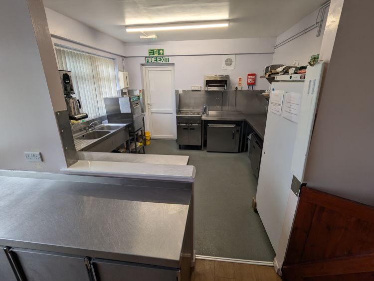 Kitchen with large range of appliances