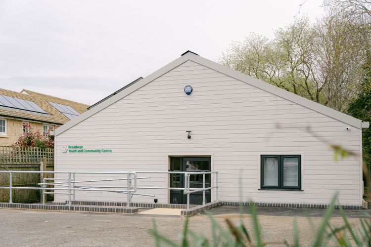Broadway Youth & Community Centre