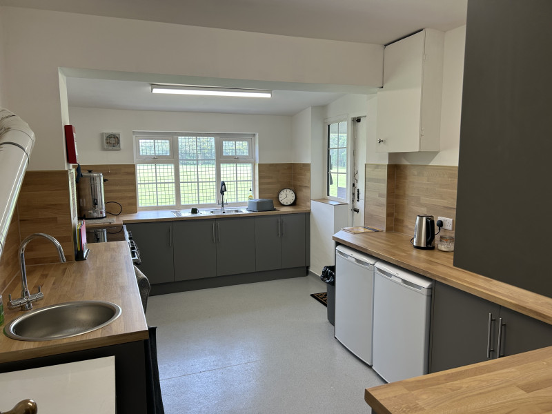 Fully equipped kitchen