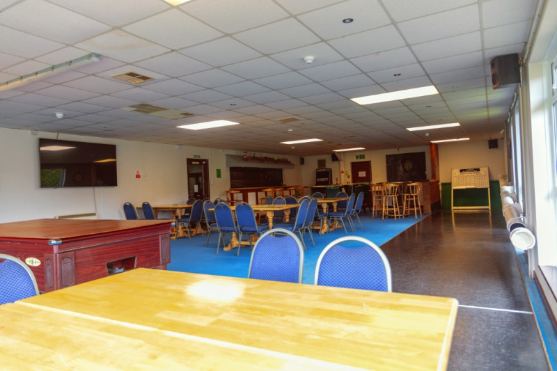 The Broadleaze Bar