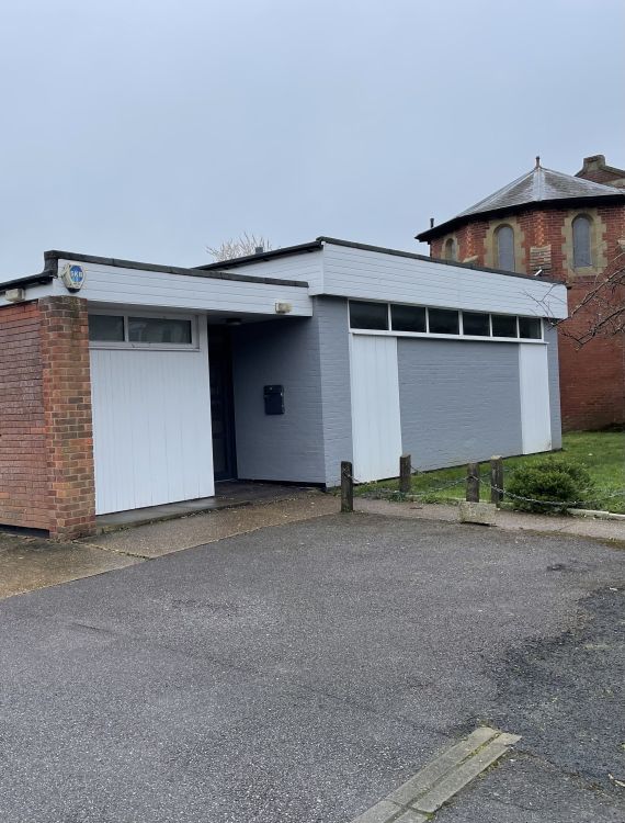 Entrance with adjacent car park (St Joseph’s, Cheriton)