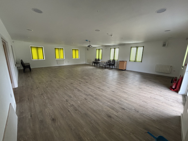 Community room - Image 1