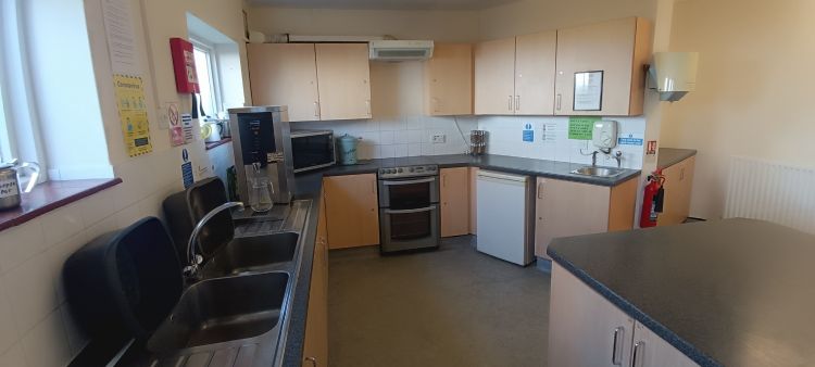 Kitchen with large range of appliances
