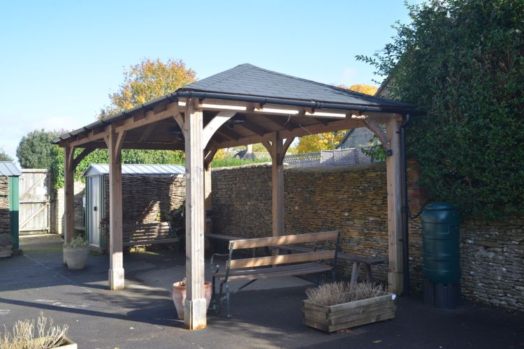 Outdoor gazebo