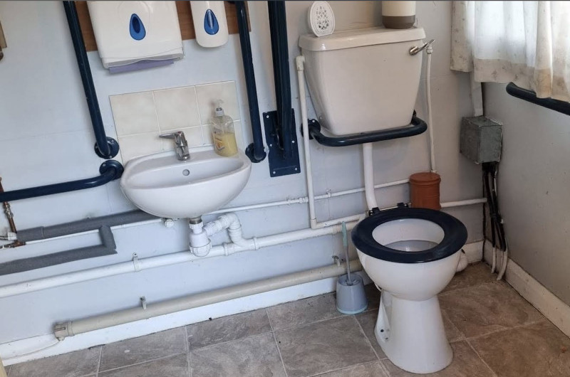 Toilet